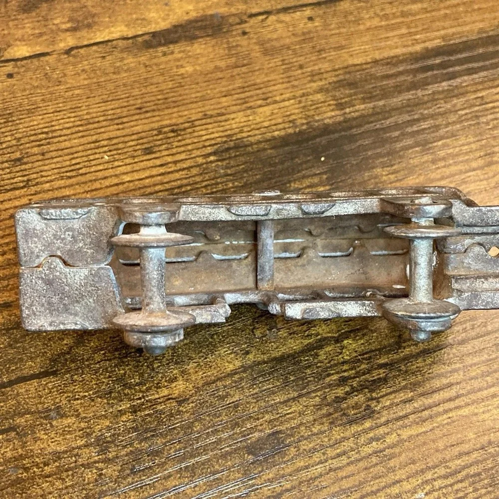 Vtg Cast Iron Trolley Car Streetcar Toy Train Passenger Coach‎ 4